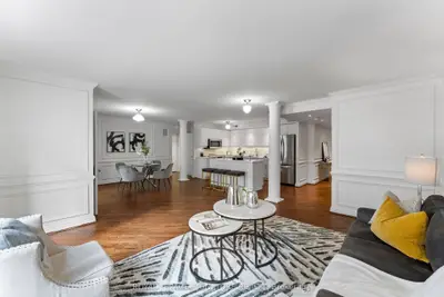 Condo Apartment in Toronto