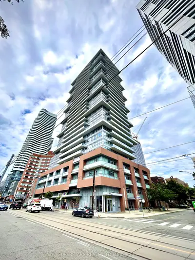 Condo Apartment in Toronto