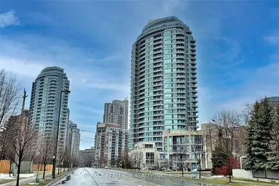 Condo Apartment in Toronto