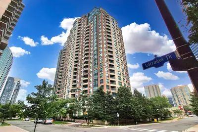 Condo Apartment in Toronto