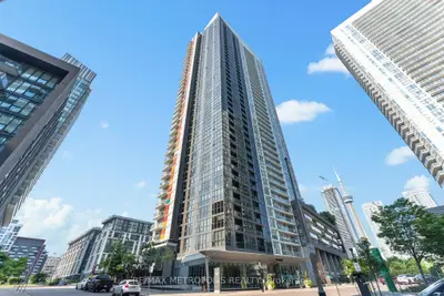 85 Queens Wharf Road 702, Toronto C01, On M5v 0j9