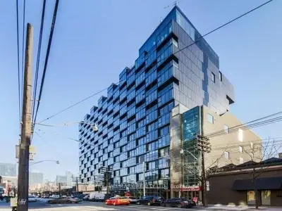 629 King Street W 414, Toronto C01, On M5v 1m5