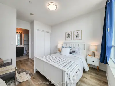 68 Canterbury Place 1615, Toronto C07, On M2n 0h8