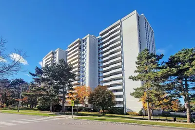 Condo Apartment in Toronto