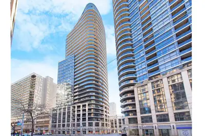 25 Carlton Street 3201, Toronto C08, On M5b 1l2