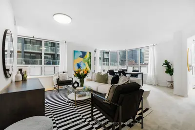 Condo Apartment in Toronto
