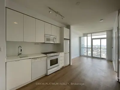 Condo Apartment in Toronto