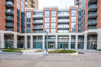 Condo Apartment in Toronto