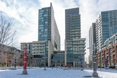 Condo Apartment in Toronto