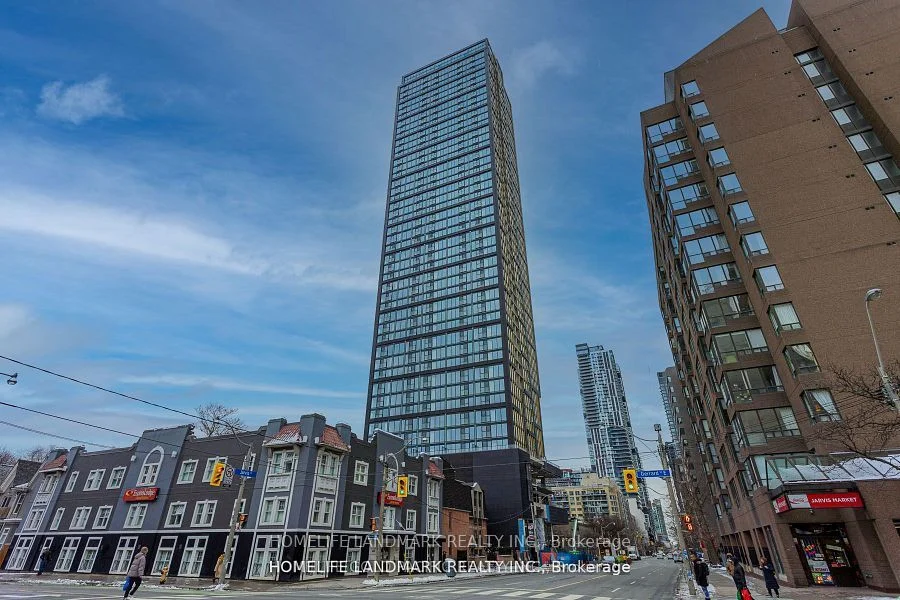 Condo Apartment in Toronto