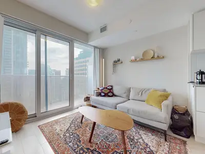 88 Harbour Street 2505, Toronto C01, On M5j 1b7