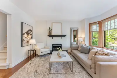 Triplex in Toronto