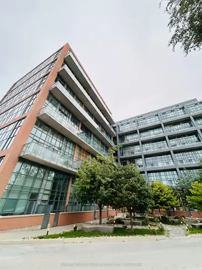 Condo Apartment in Toronto
