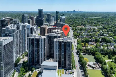 Condo Apartment in Toronto
