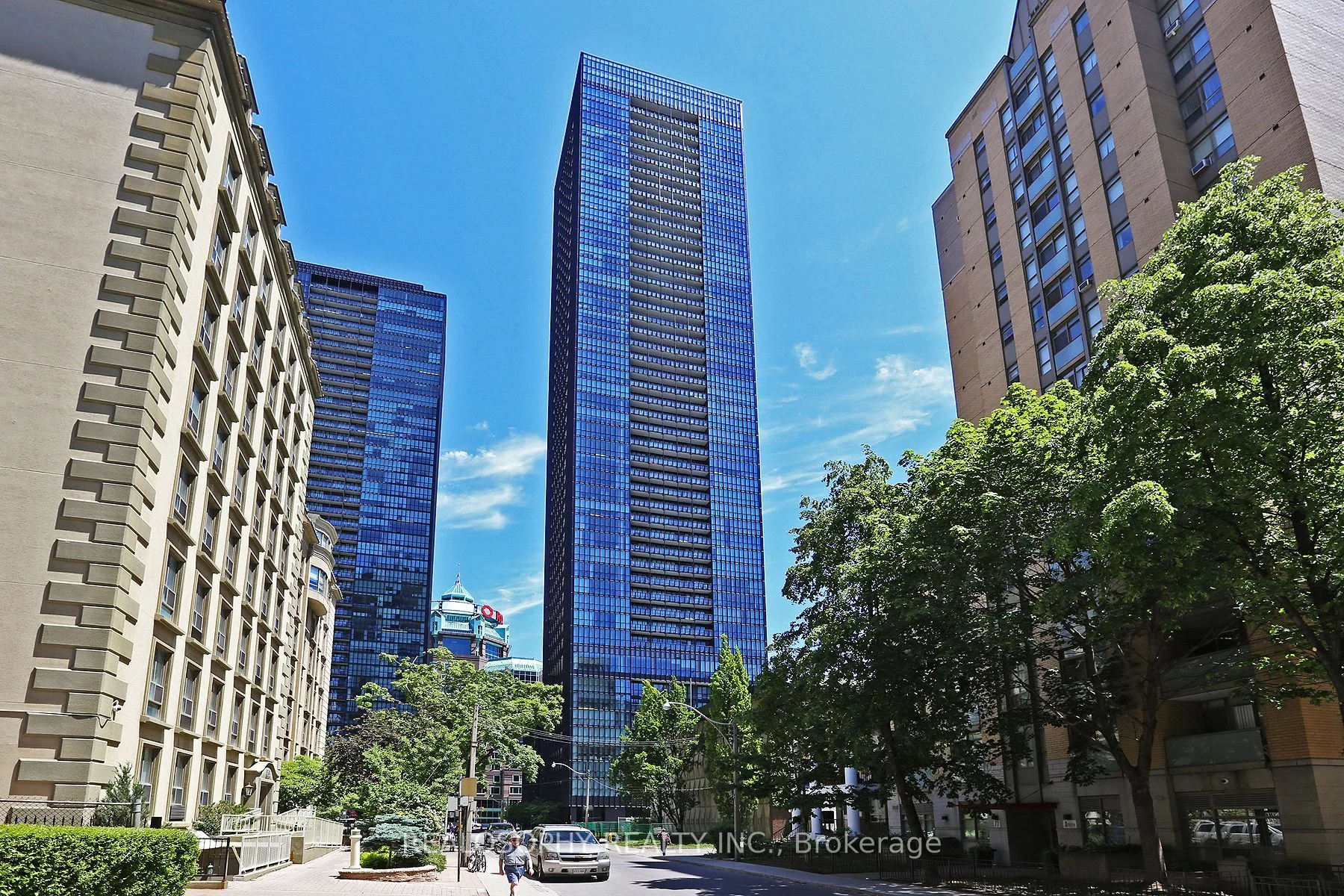 Condo Apartment in Toronto