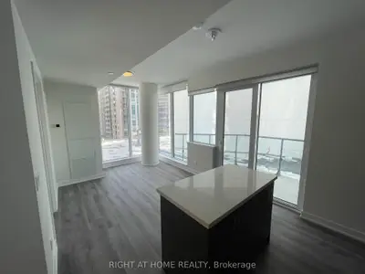 15 Ellerslie Avenue 502, Toronto C07, On M2n 0e7