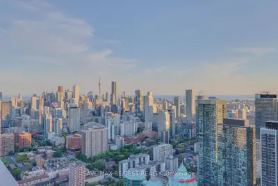 395 Bloor Street E 5504, Toronto C08, On M4w 1h7