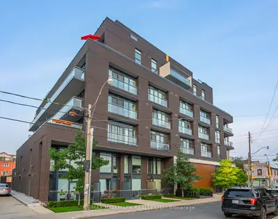 Common Element Condo in Toronto