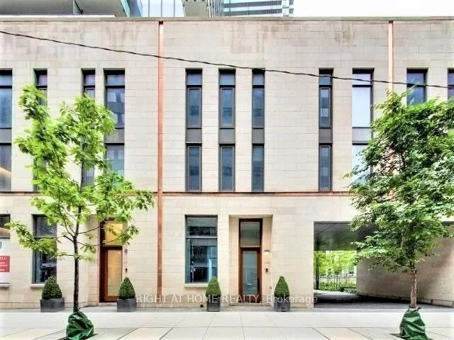 Condo Townhouse in Toronto