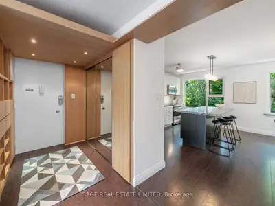 Co-op Apartment in Toronto
