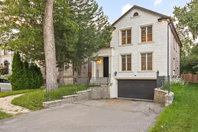 518 Cranbrooke Avenue N, Toronto C04, On M5m 1n8