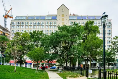 Condo Apartment in Toronto