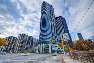 585 Bloor Street E 3918, Toronto C08, On M4w 0b3