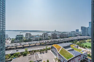 15 Fort York Boulevard 2311, Toronto C01, On M5v 3y4