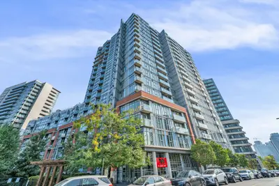 Condo Apartment in Toronto