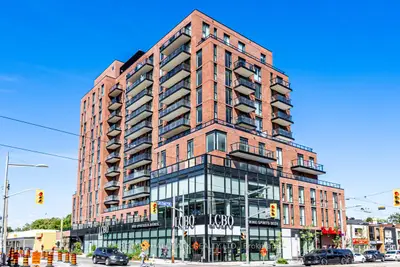 Condo Apartment in Toronto