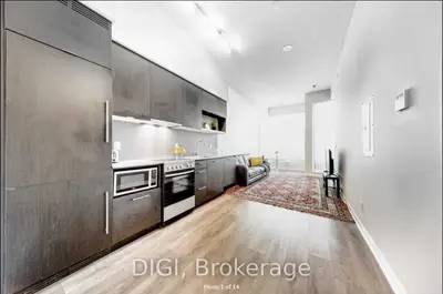 Condo Apartment in Toronto