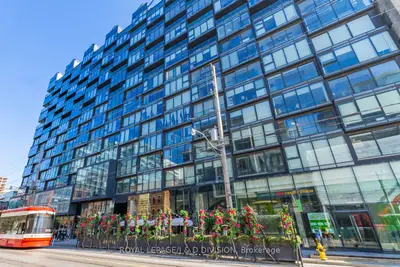 Condo Apartment in Toronto