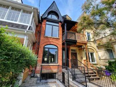 Detached in Toronto