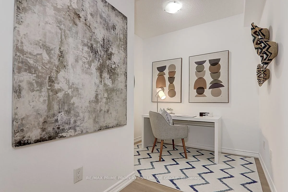 386 Yonge Street 5202, Toronto C01, ON M5B 0A5
