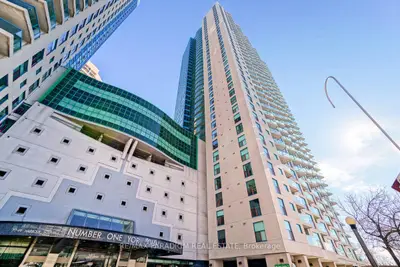 Condo Apartment in Toronto