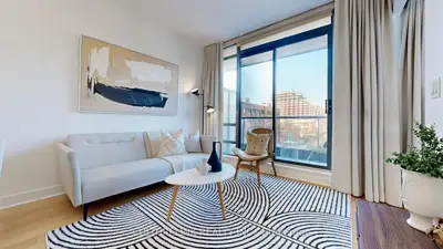Condo Apartment in Toronto