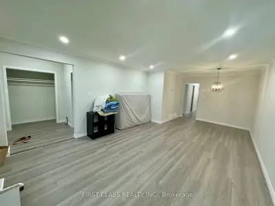 Detached in Toronto