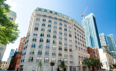 Condo Apartment in Toronto