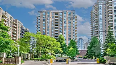 Condo Apartment in Toronto