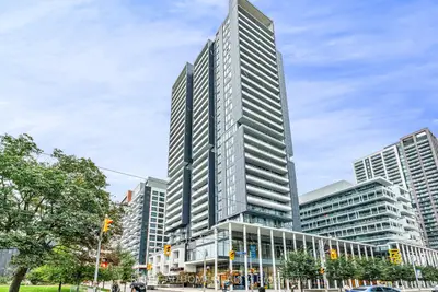Condo Apartment in Toronto