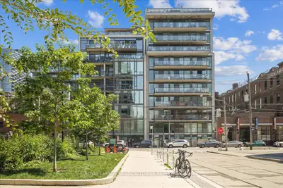 Condo Apartment in Toronto