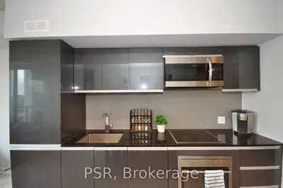 Condo Apartment in Toronto