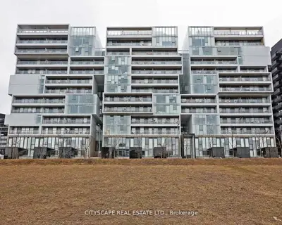 Condo Apartment in Toronto