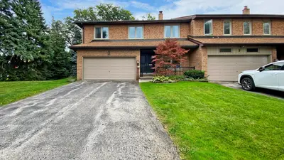 Condo Townhouse in Toronto