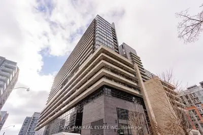 Common Element Condo in Toronto