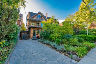Detached in Toronto