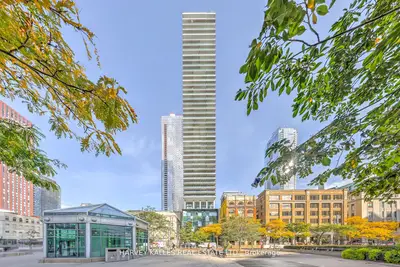 224 King Street W 1704, Toronto C01, On M5v 1h8