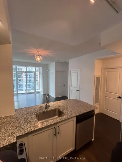 Condo Apartment in Toronto