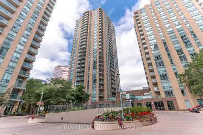 Condo Apartment in Toronto