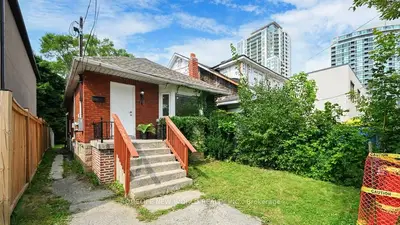 Detached in Toronto